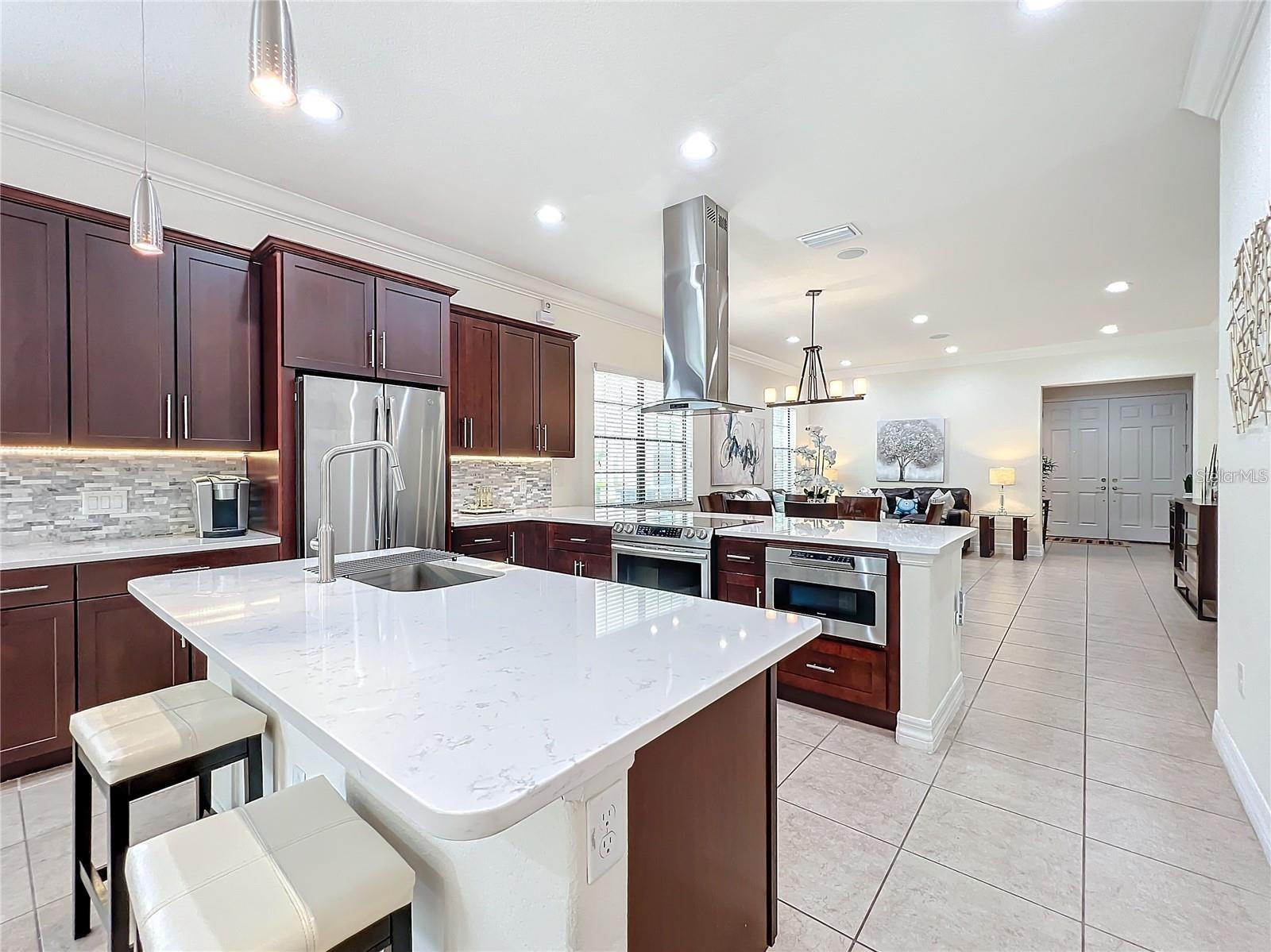 8419 PRESTBURY DRIVE