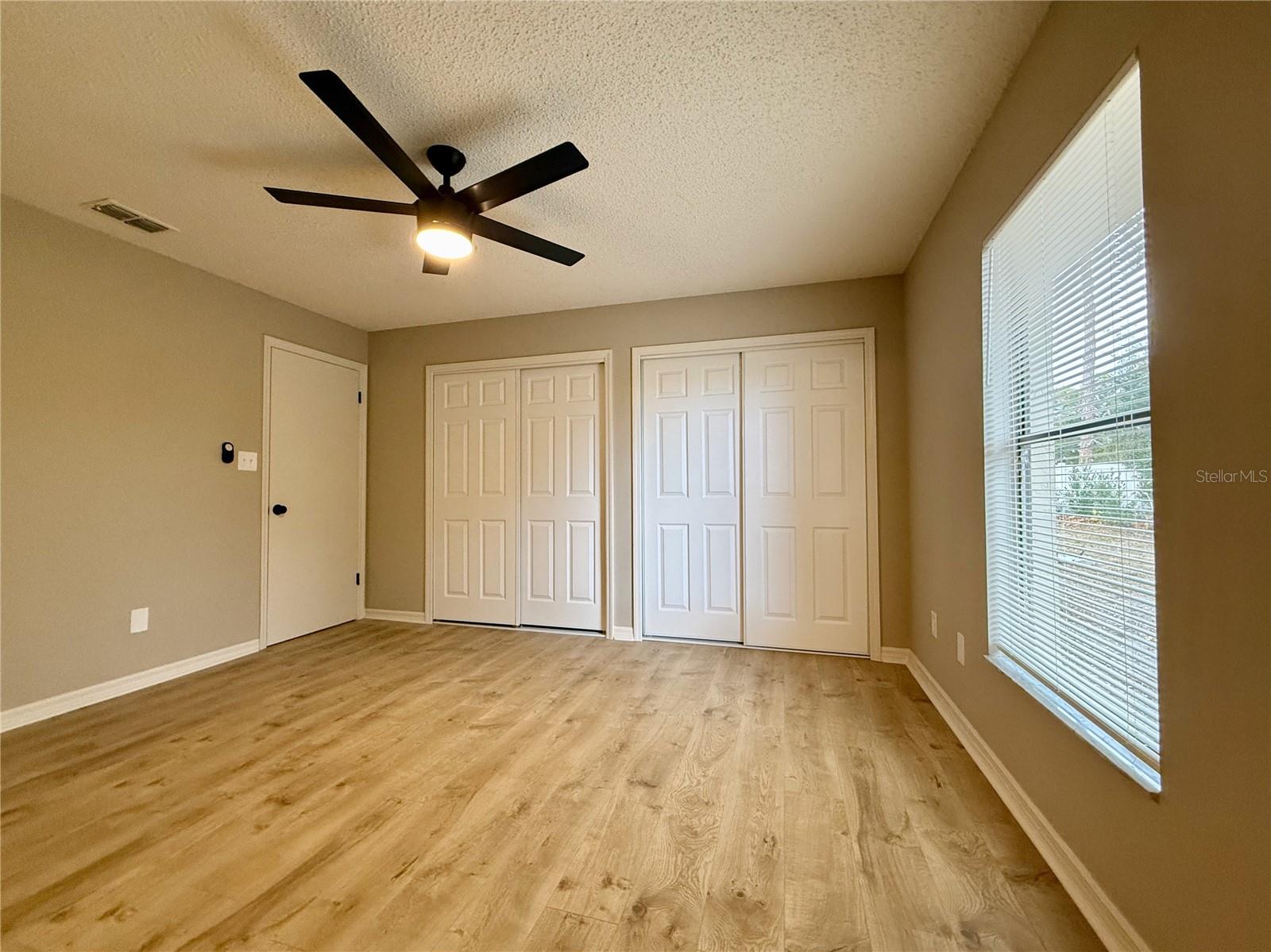 REGENCY PARK - Residential