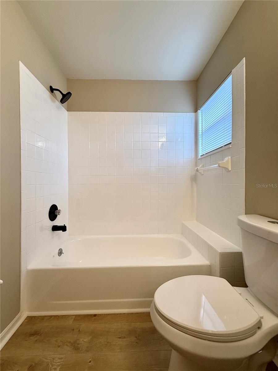 REGENCY PARK - Residential