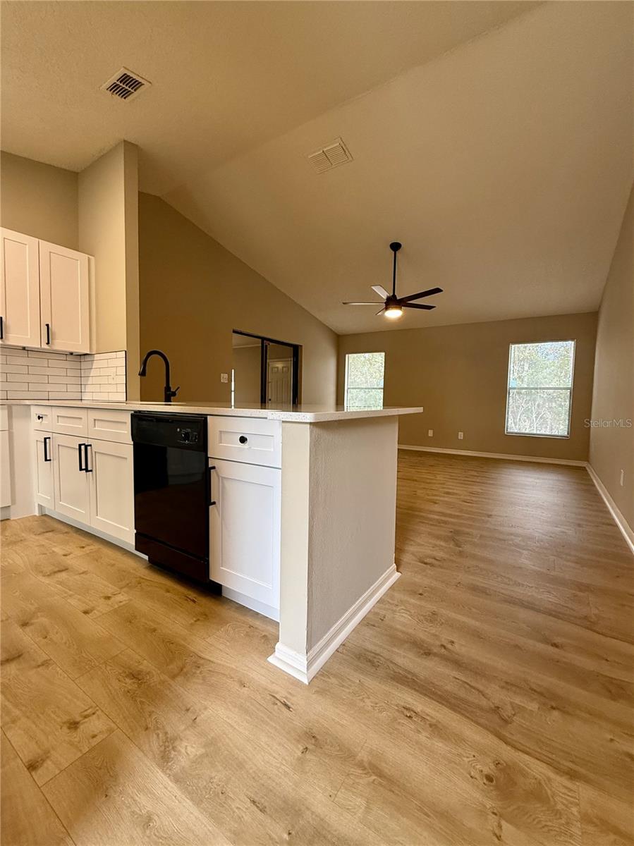 REGENCY PARK - Residential