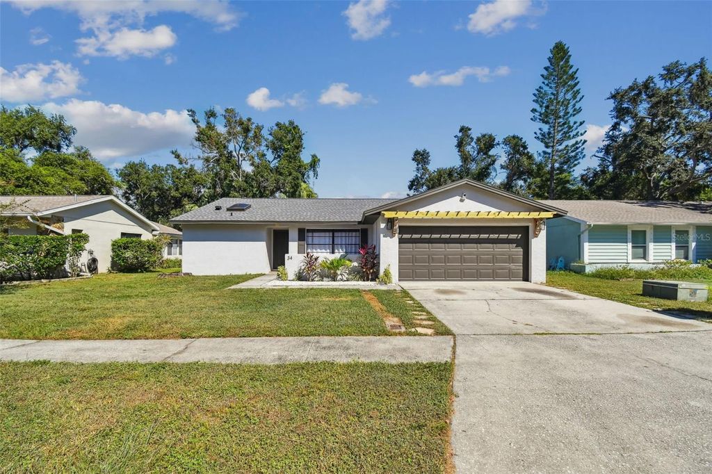 Photo of 34 Harbor Oaks Circle, Safety Harbor, FL 34695 (MLS # TB8490631)