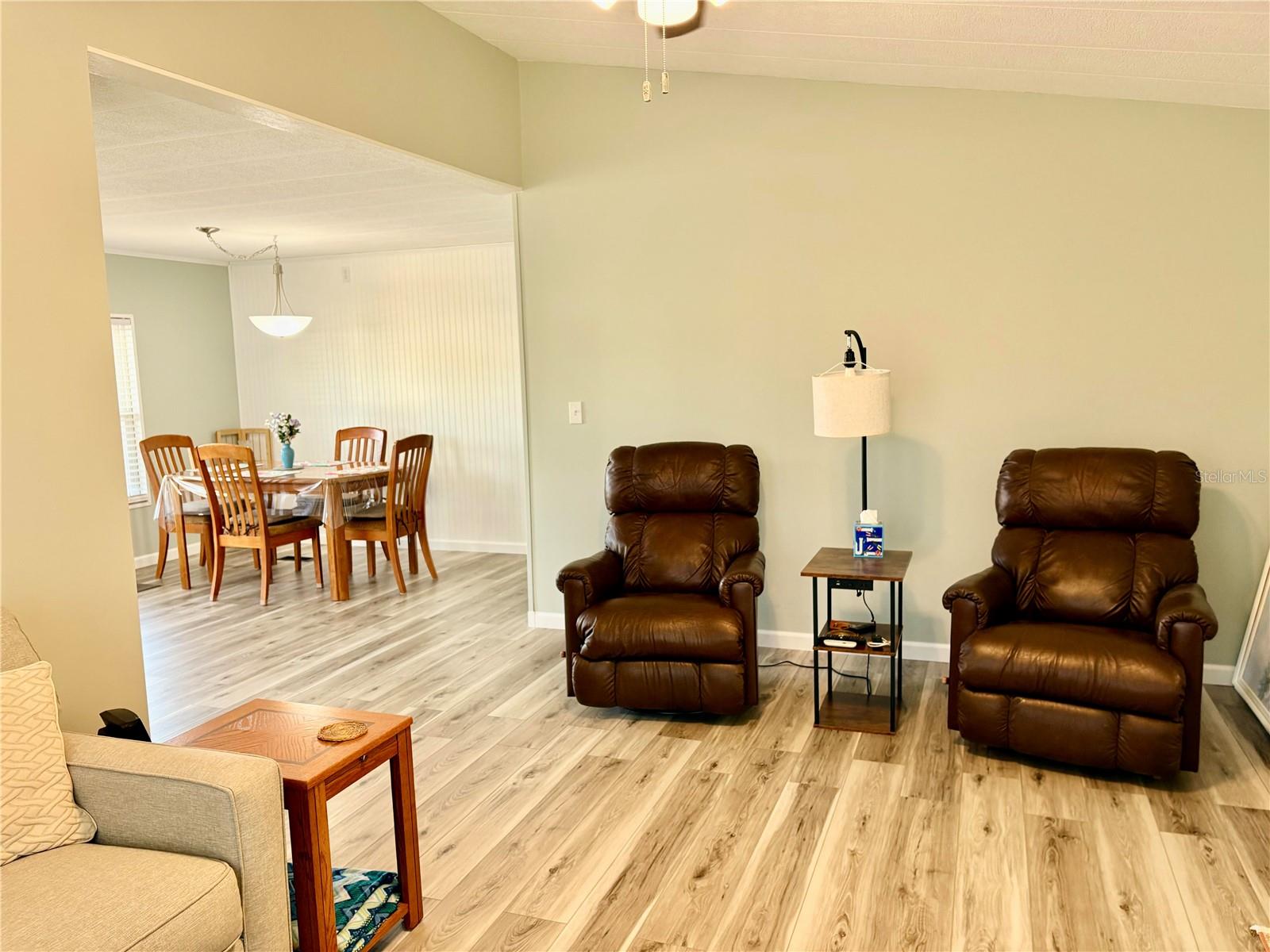 LAKE ARROWHEAD MOBILE VILLAGE PH 04 - Residential