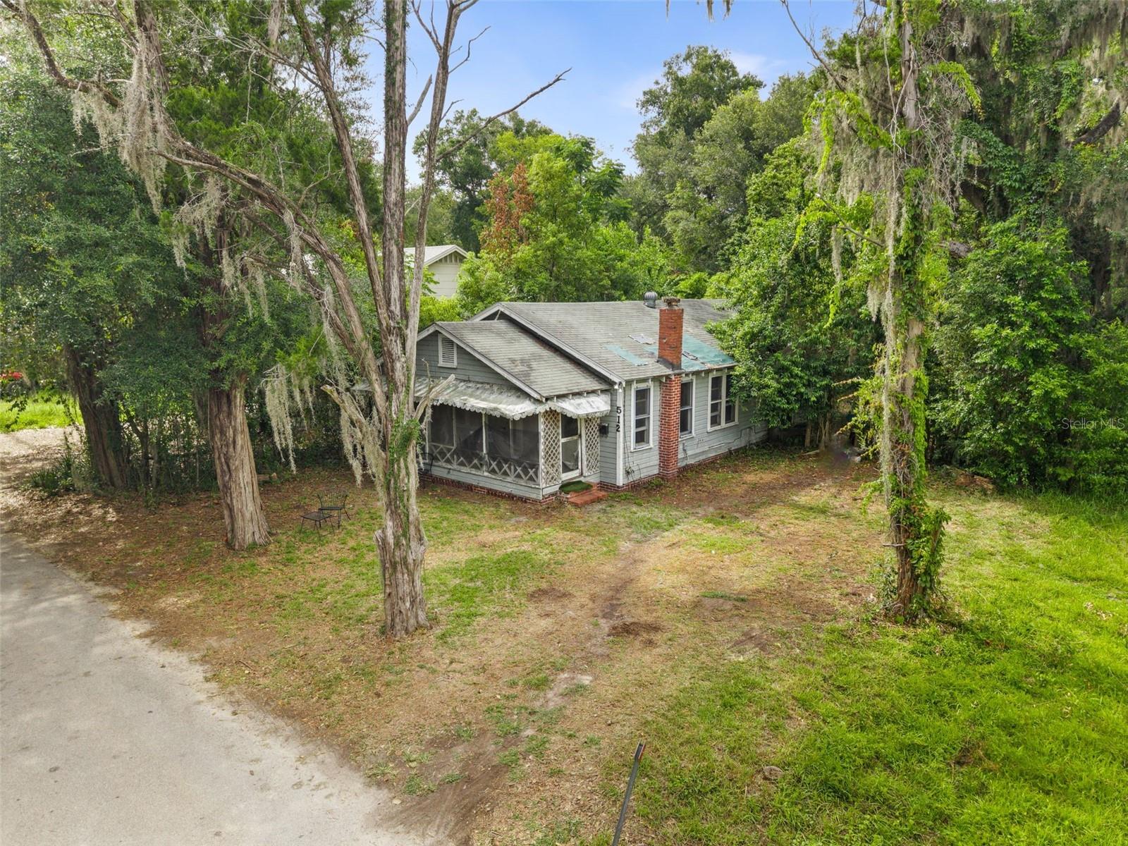 512 NW 9TH AVENUE