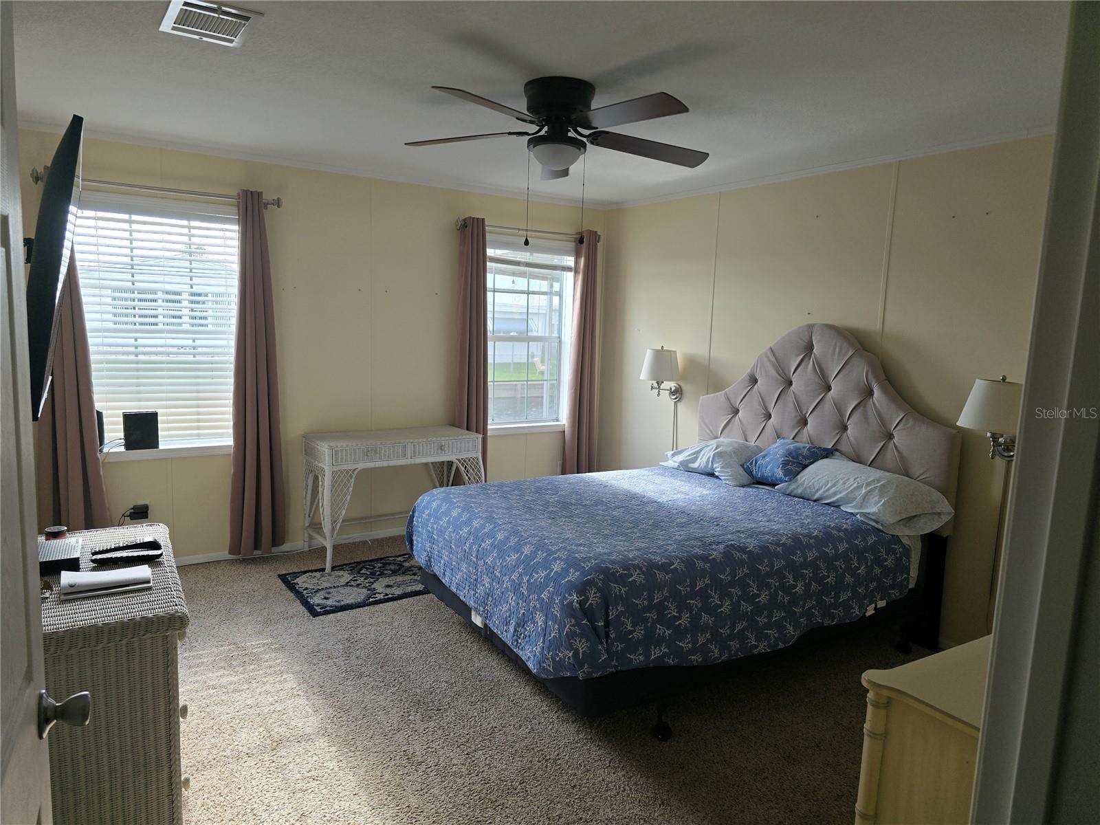 260 PELICAN LANE