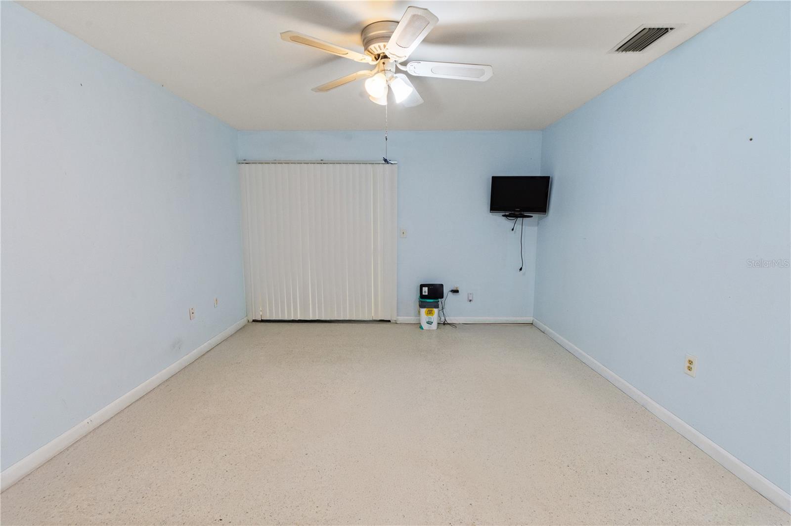 DEL WEBBS SUN CITY FLORIDA UN - Residential