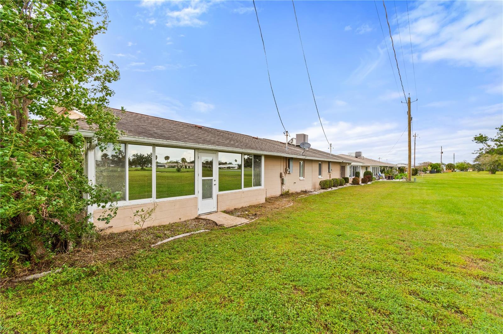 DEL WEBBS SUN CITY FLORIDA UN - Residential