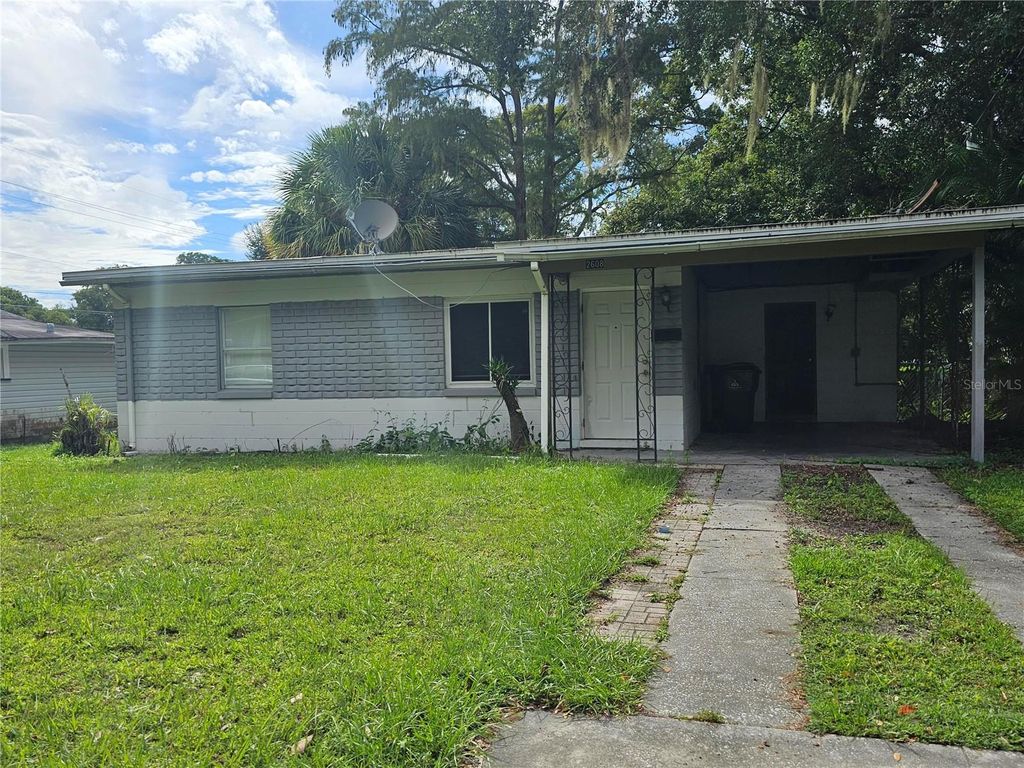 Photo of 2608 Amherst Avenue, Orlando, FL 32804 (MLS # G5103175)