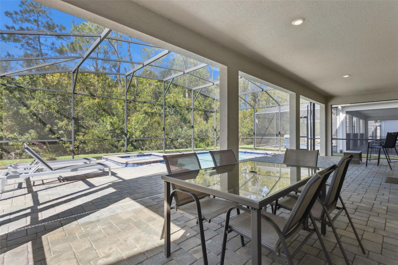 COVE AT STOREY LAKE II - Residential