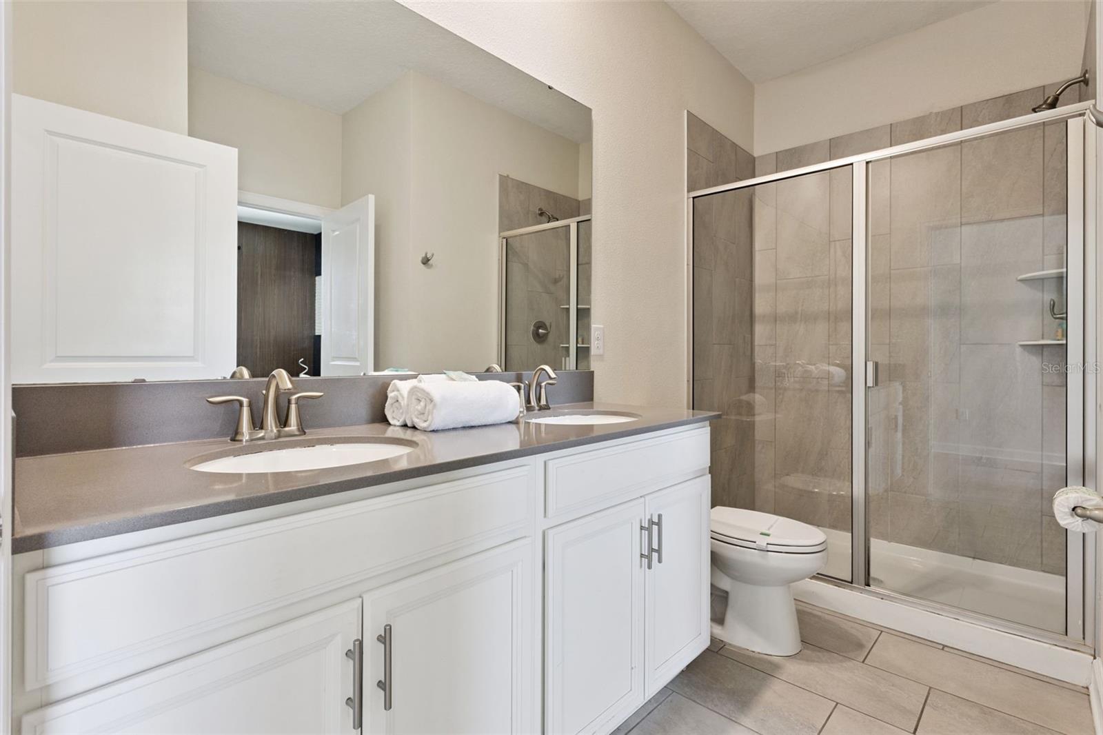 COVE AT STOREY LAKE II - Residential