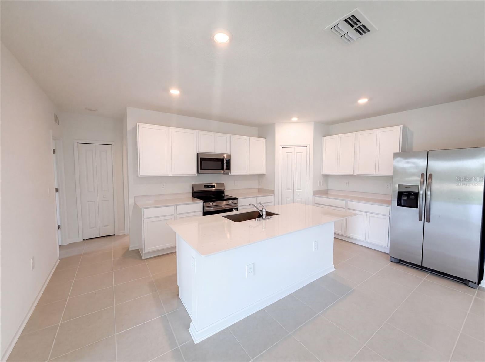 4373 RIVER BEACON BOULEVARD
