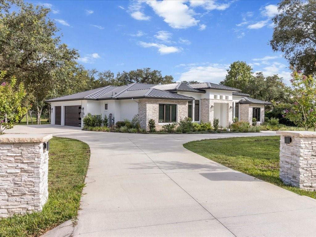 3937 W SHADOW CREEK LOOP