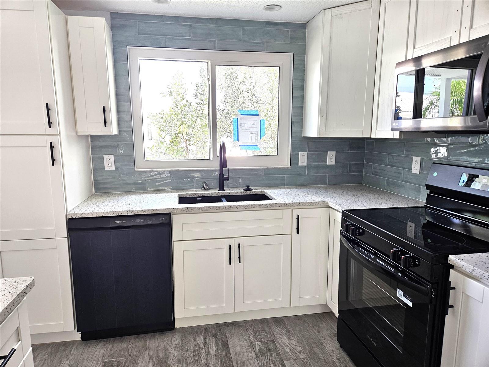 SPANISH MAIN YACHT CLUB CONDO - Residential