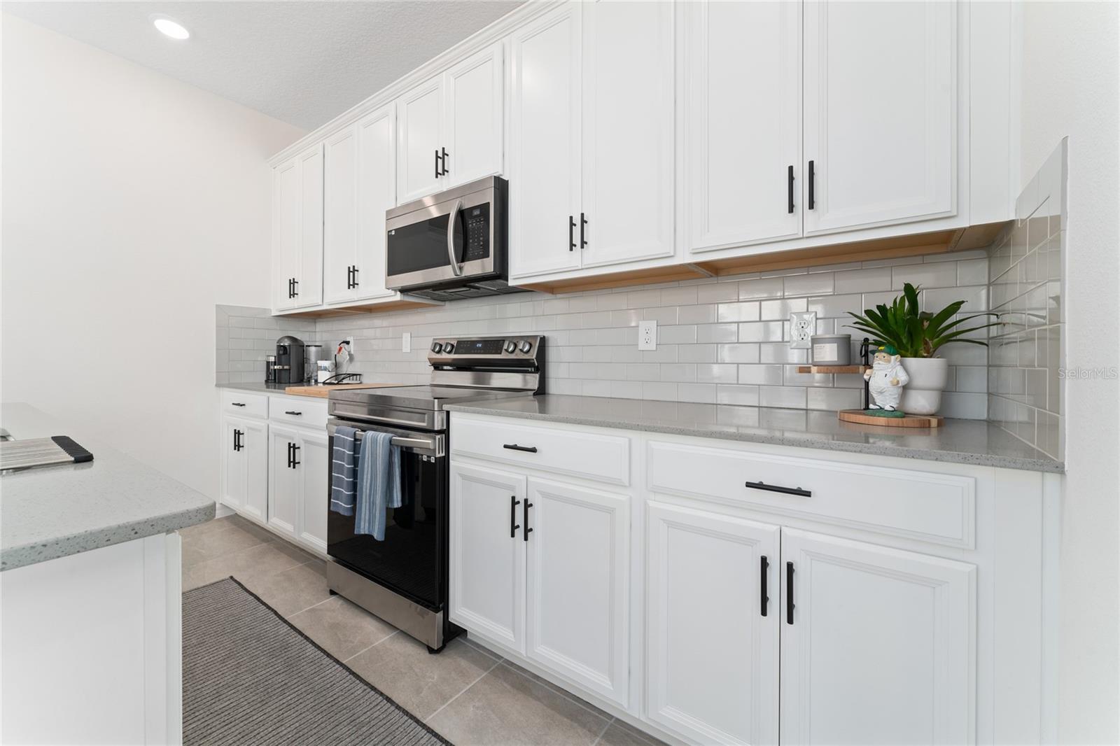 MEZZANO - Residential