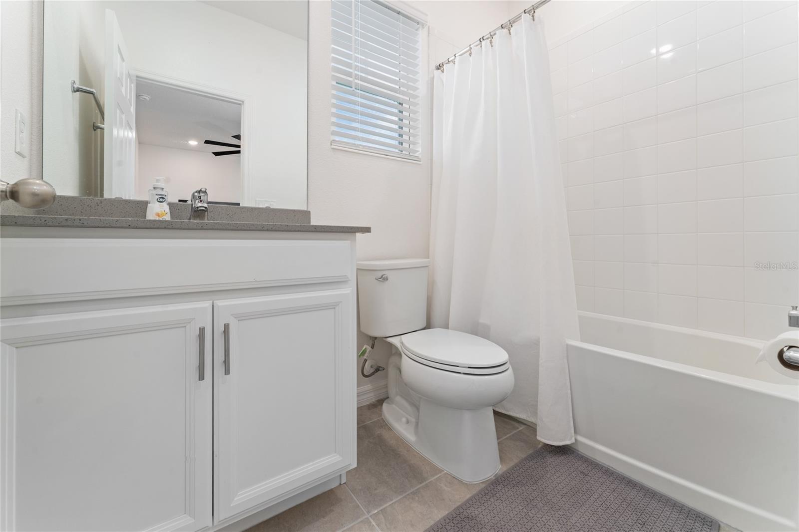 MEZZANO - Residential