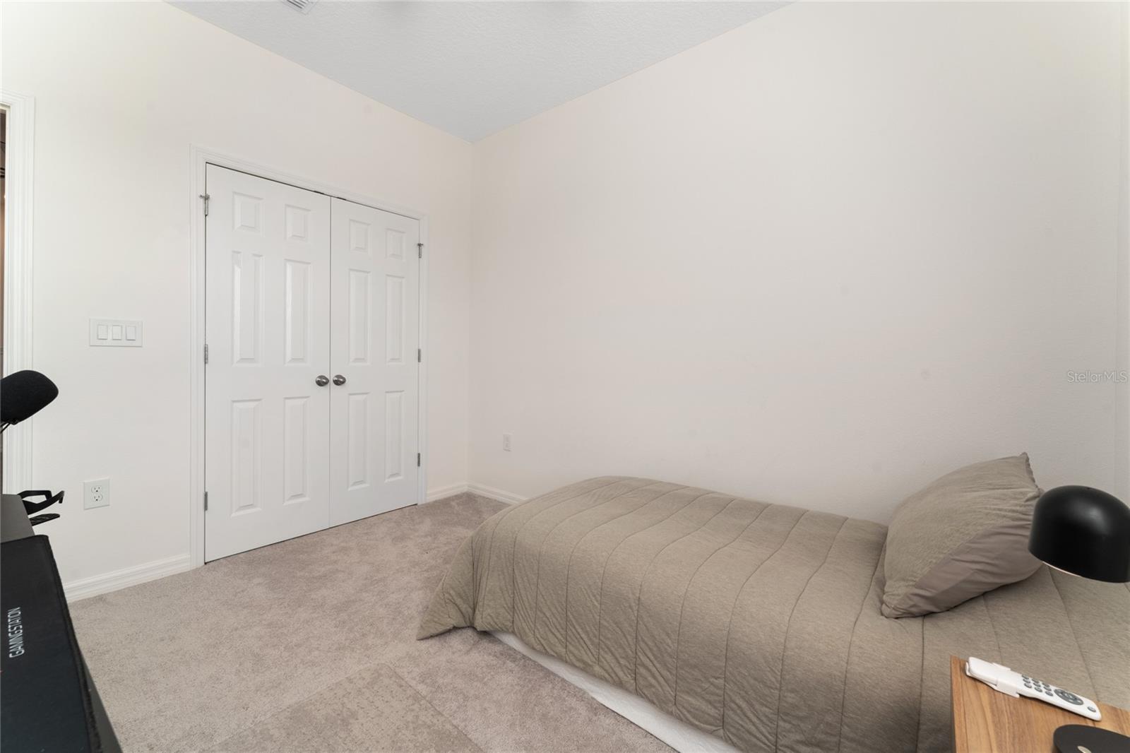 MEZZANO - Residential