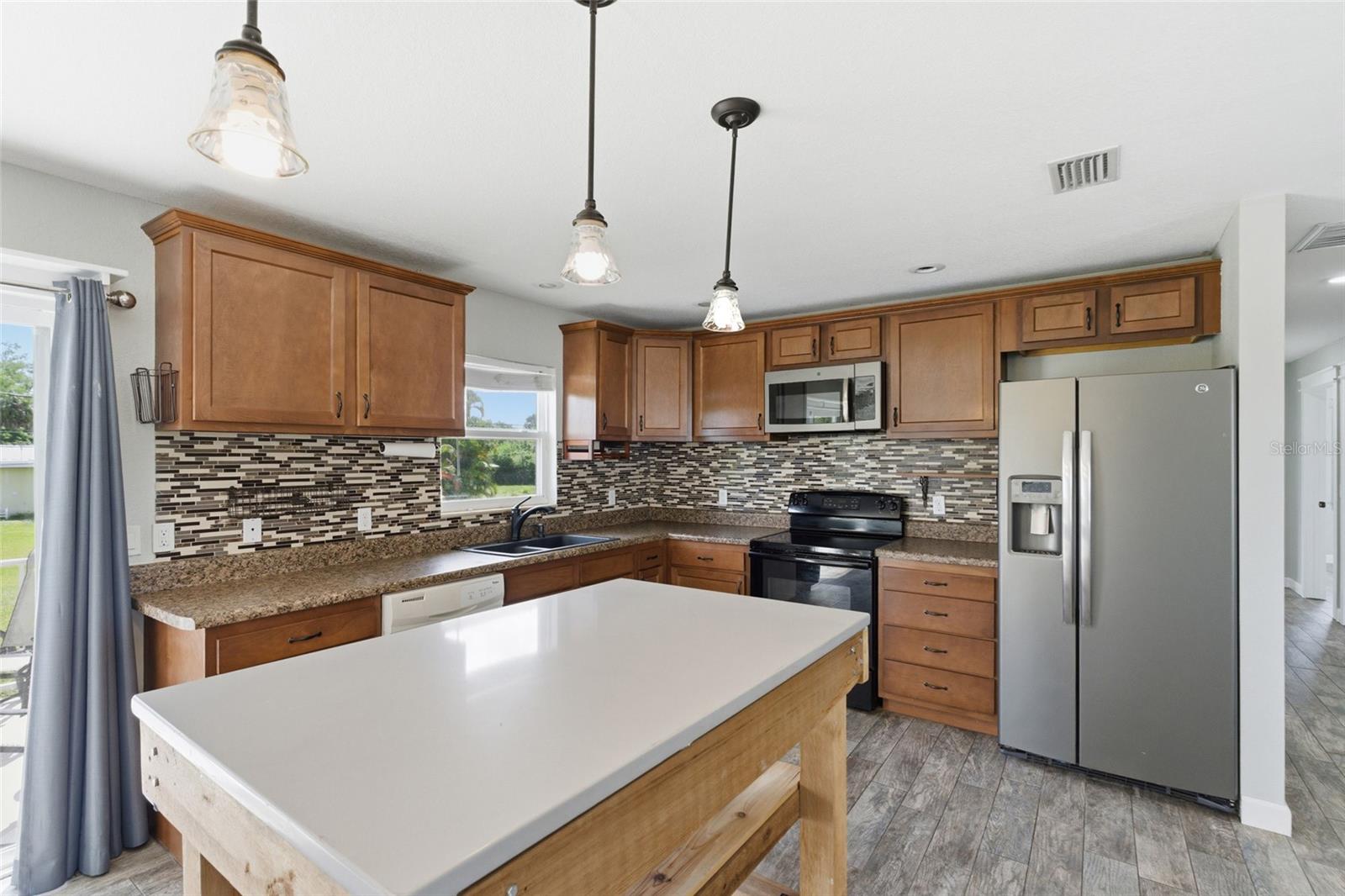 AQUI ESTATE UN 02 - Residential