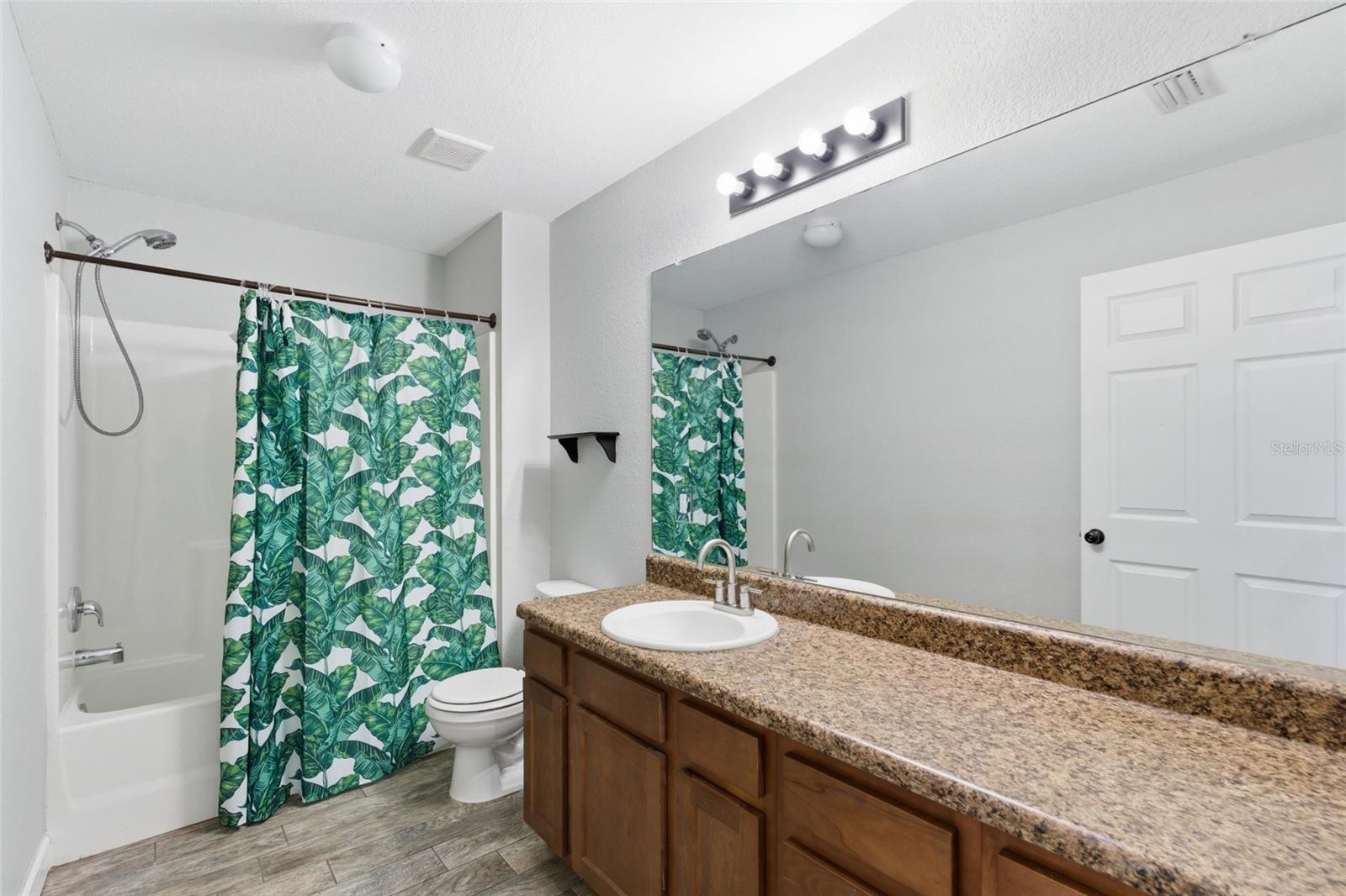 AQUI ESTATE UN 02 - Residential