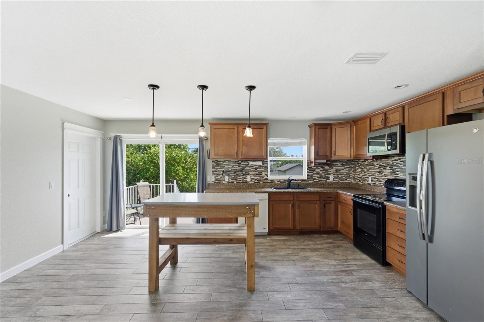 AQUI ESTATE UN 02 - Residential