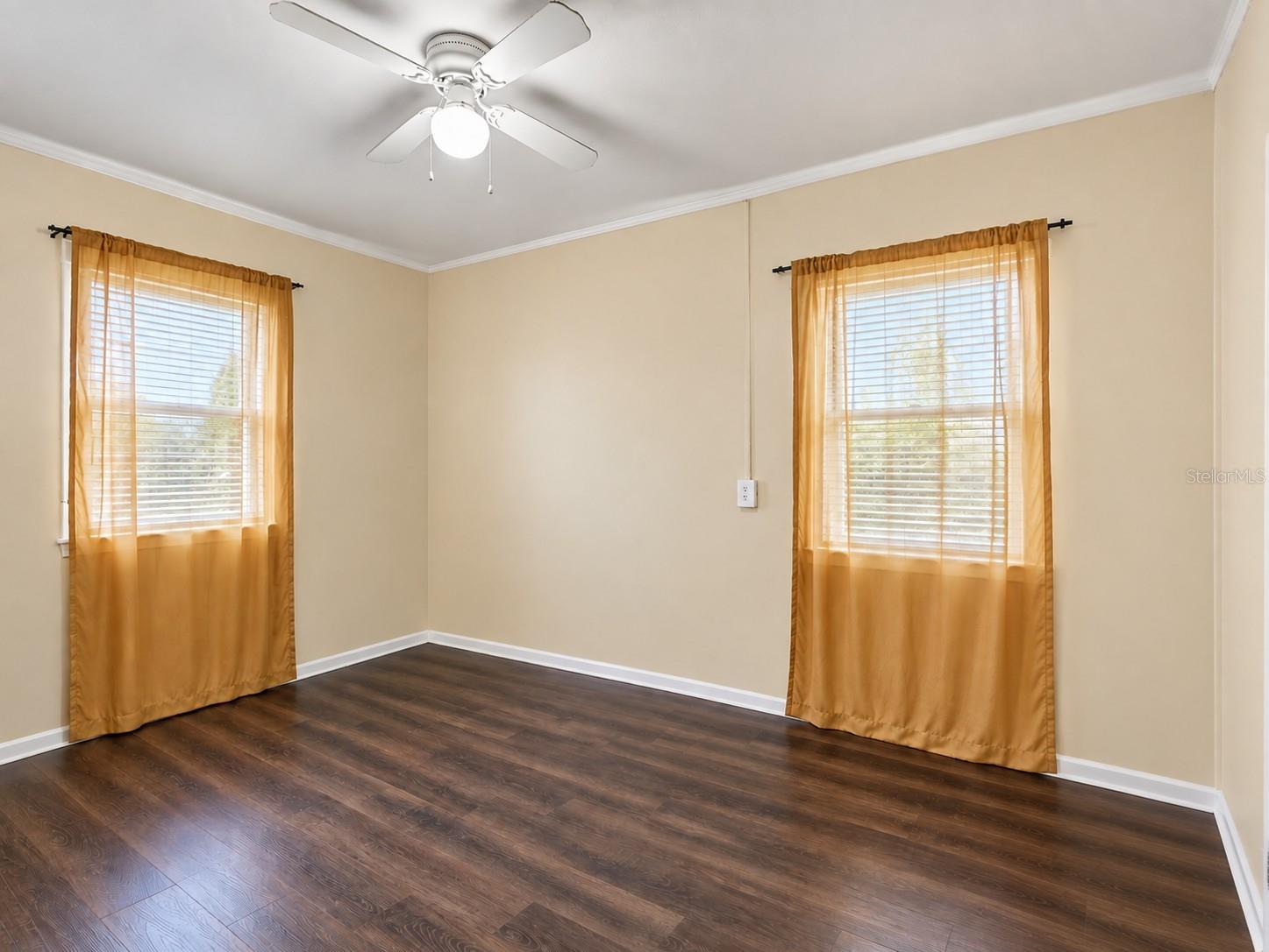 322 NE 9TH STREET