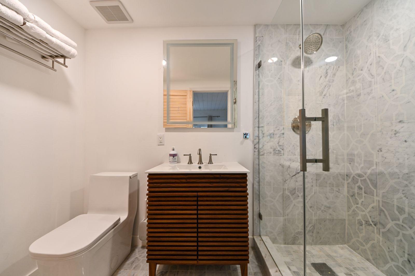 TEMPLE TERRACE ESTATES SEC 22 - Residential Lease