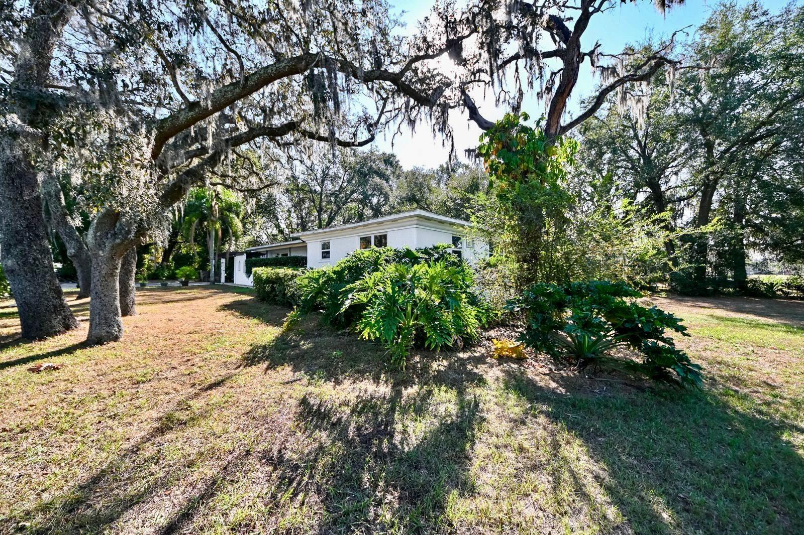 TEMPLE TERRACE ESTATES SEC 22 - Residential Lease