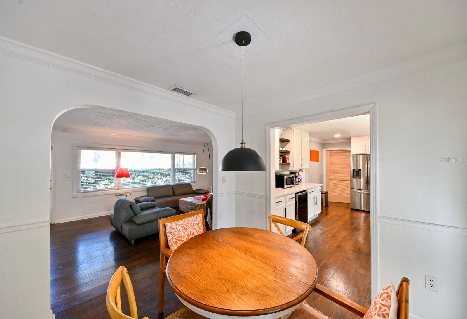 TEMPLE TERRACE ESTATES SEC 22 - Residential Lease