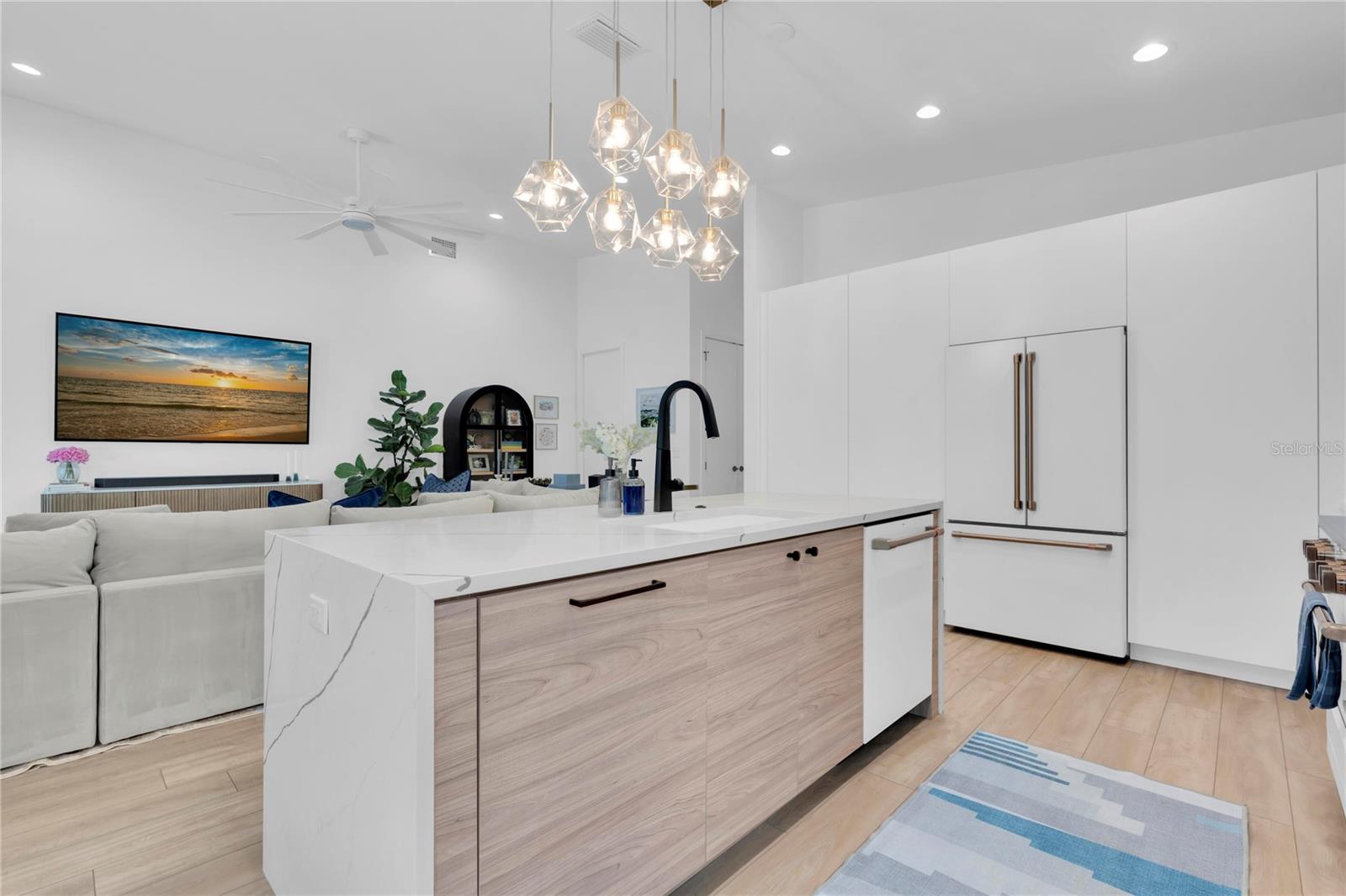 WESTMINSTER PLACE - Residential