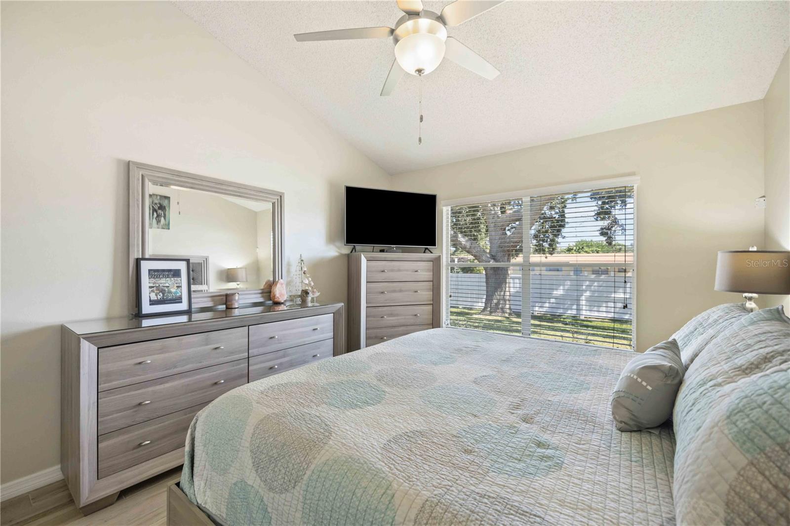 THE VILLAGES OF LAKESIDE SOUTH PHIII REV - Residential