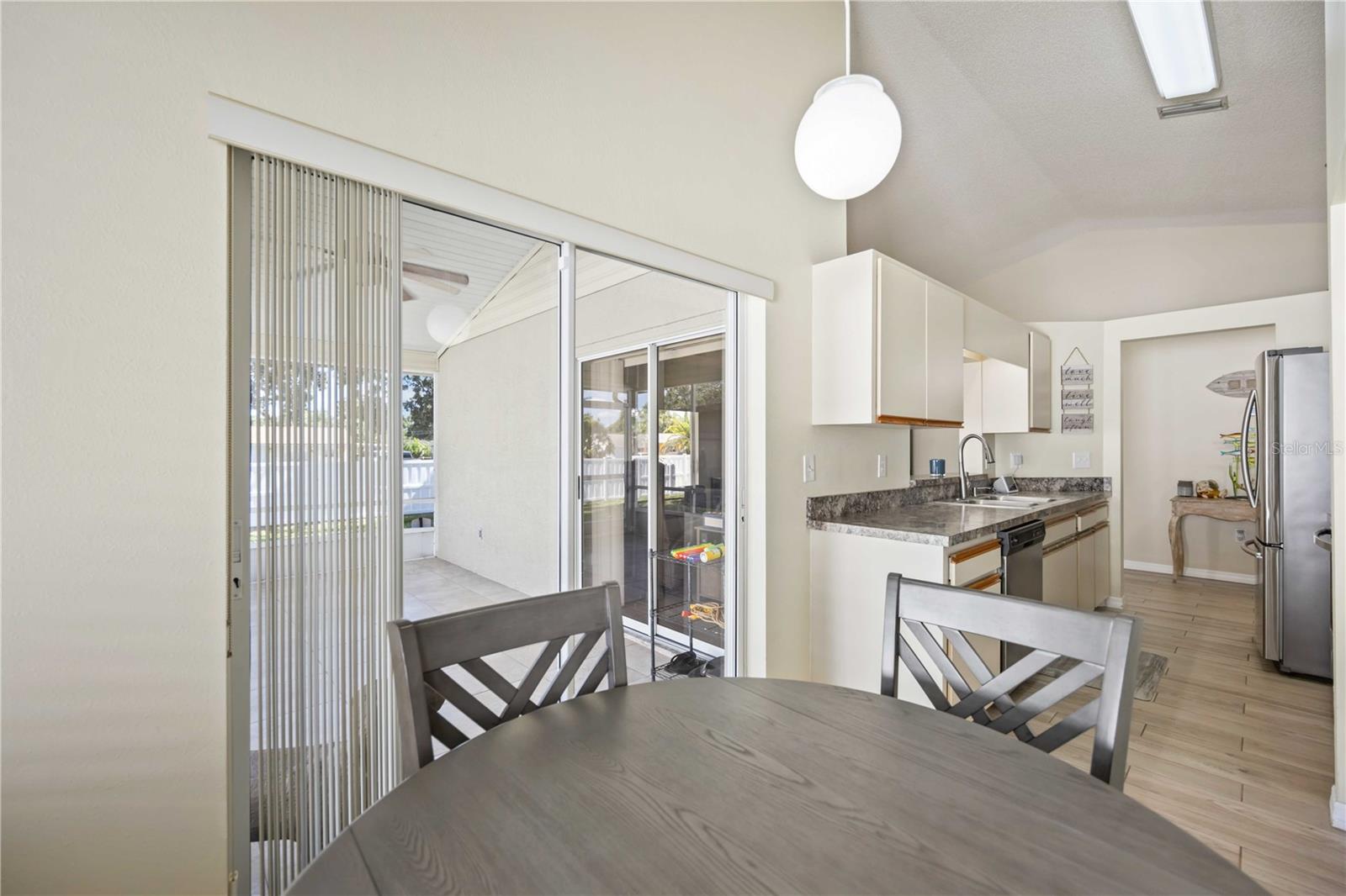 THE VILLAGES OF LAKESIDE SOUTH PHIII REV - Residential