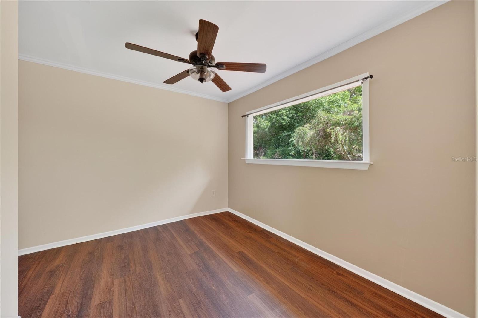 SUNNYSIDE AREA - Residential