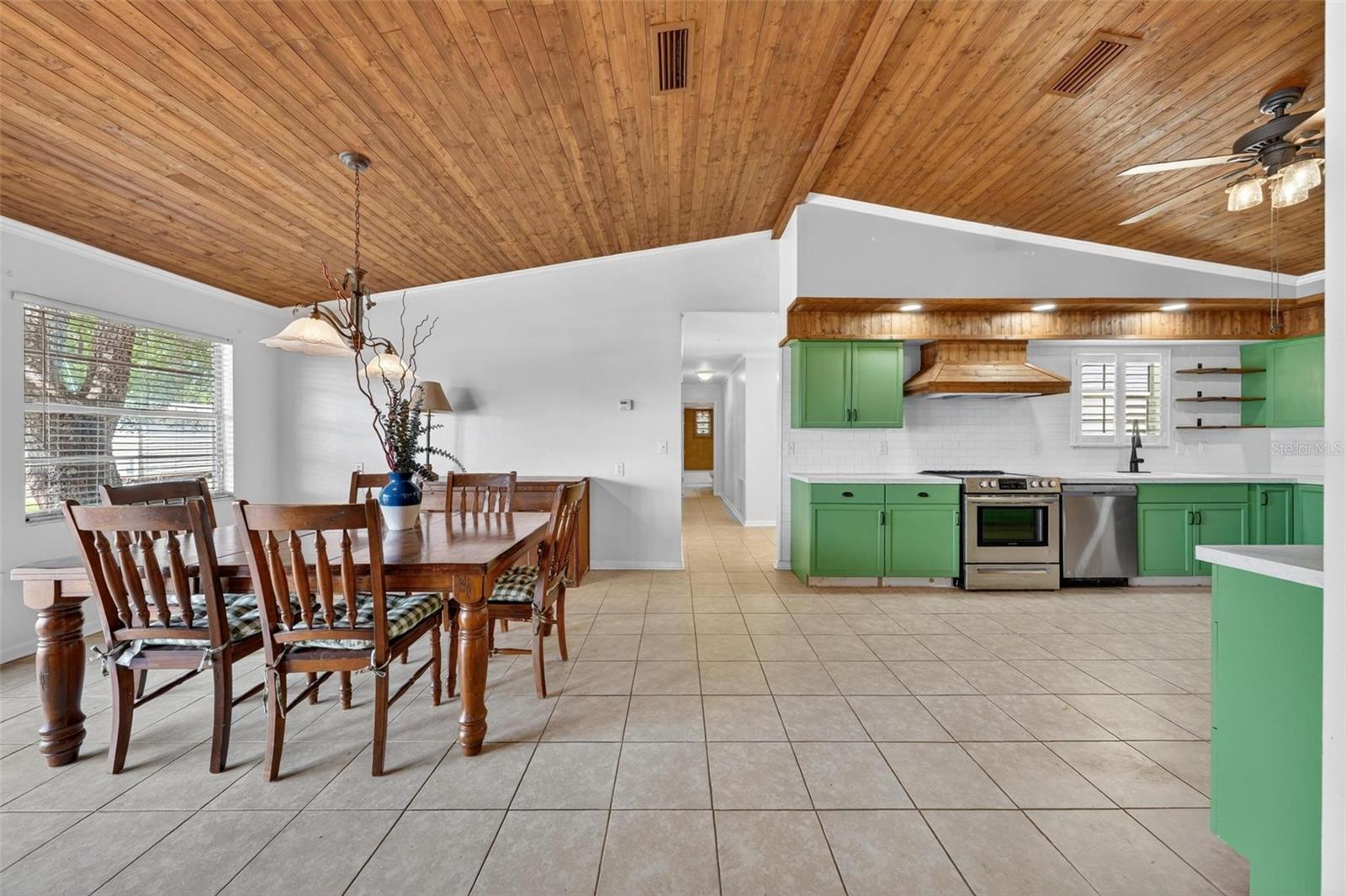 SUNNYSIDE AREA - Residential