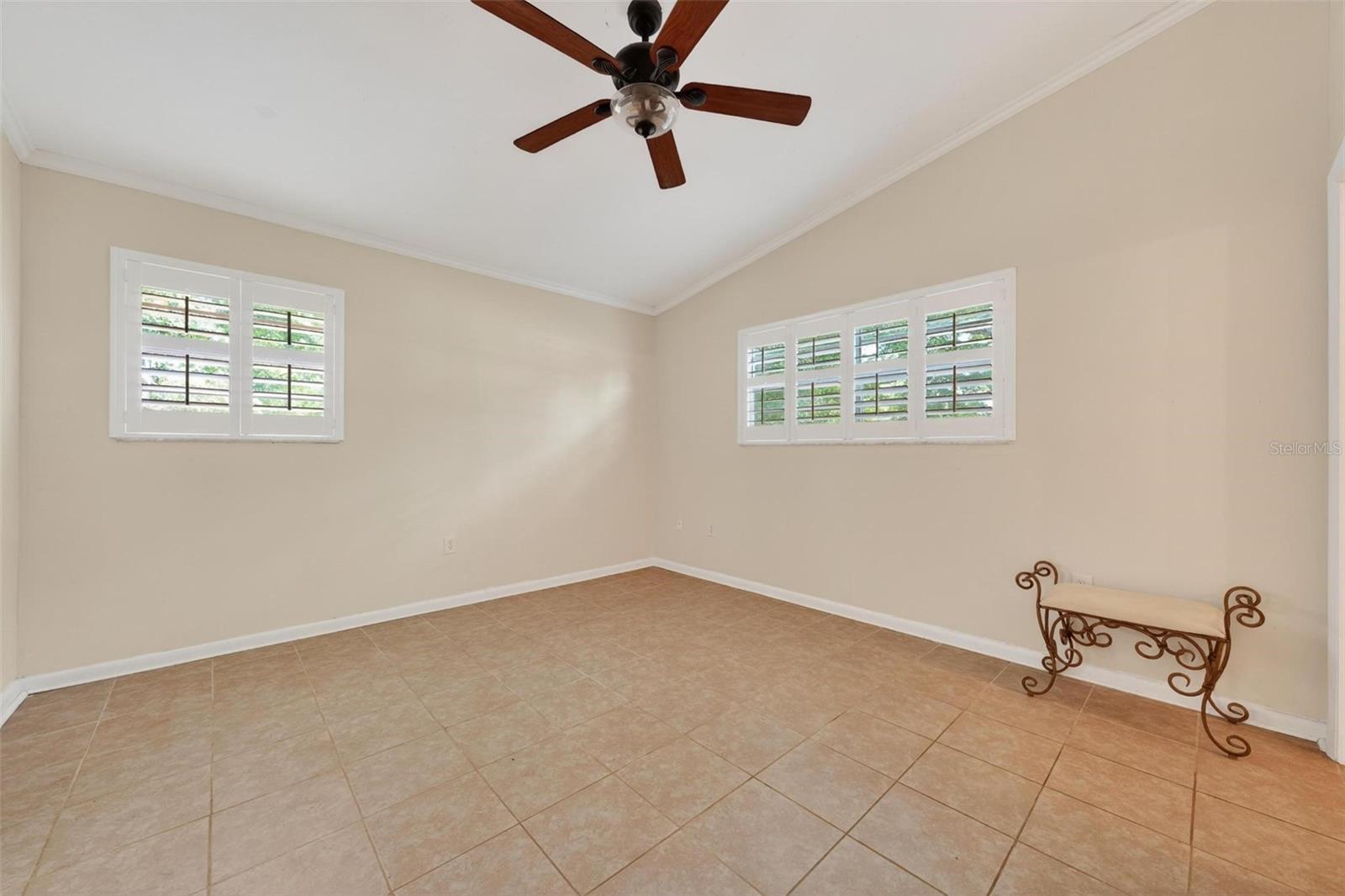SUNNYSIDE AREA - Residential