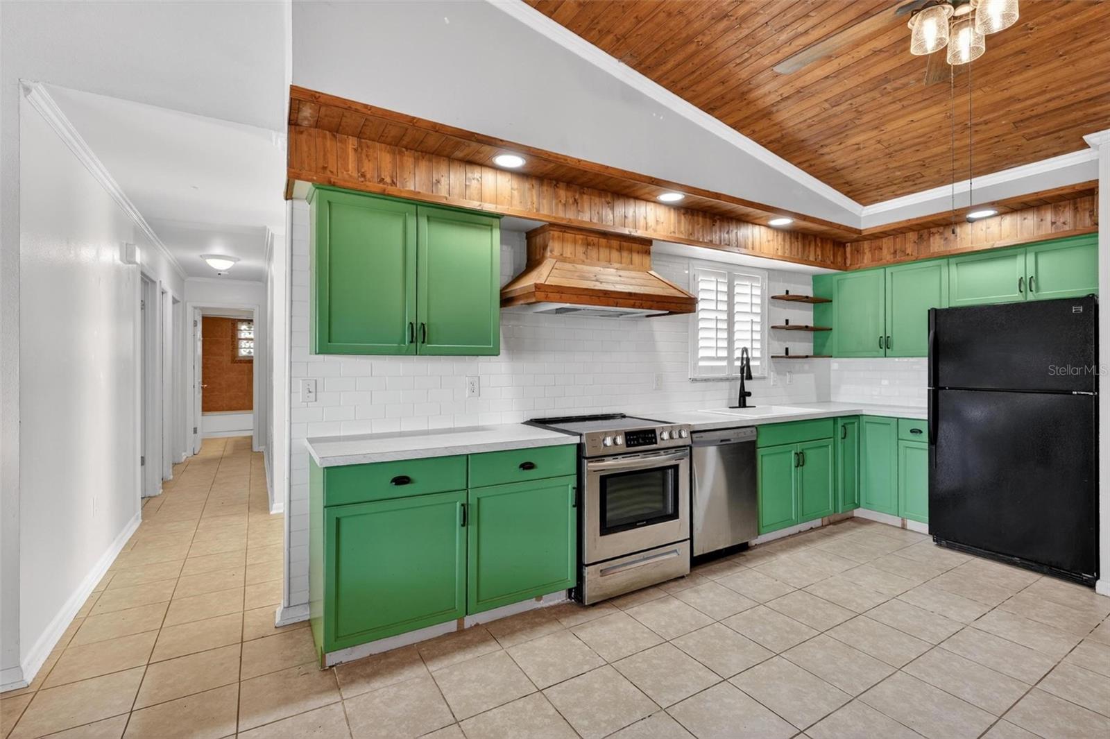 SUNNYSIDE AREA - Residential