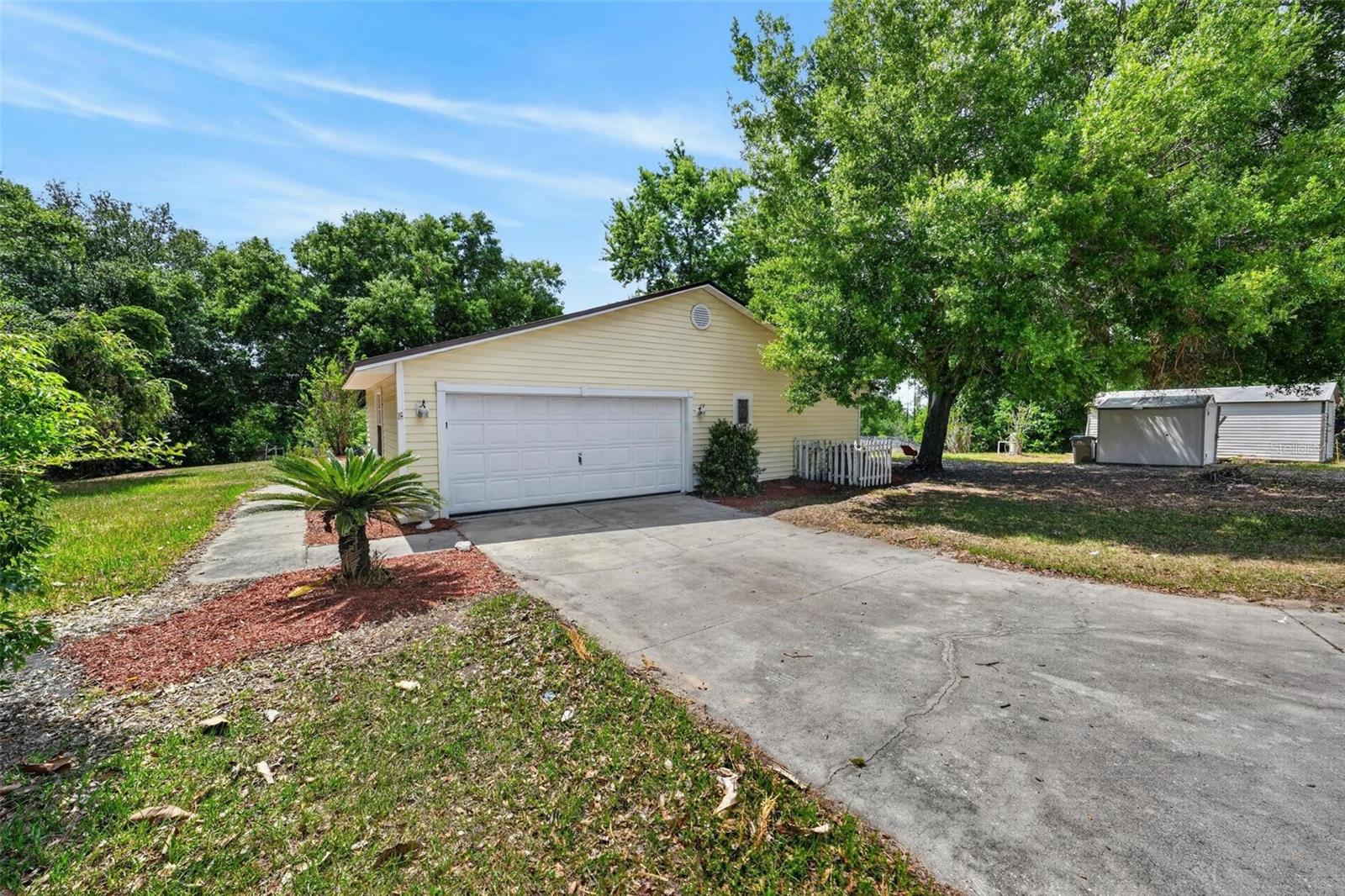 SUNNYSIDE AREA - Residential