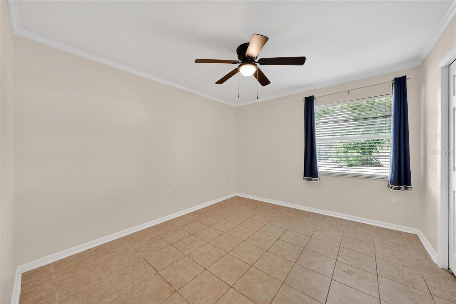 SUNNYSIDE AREA - Residential