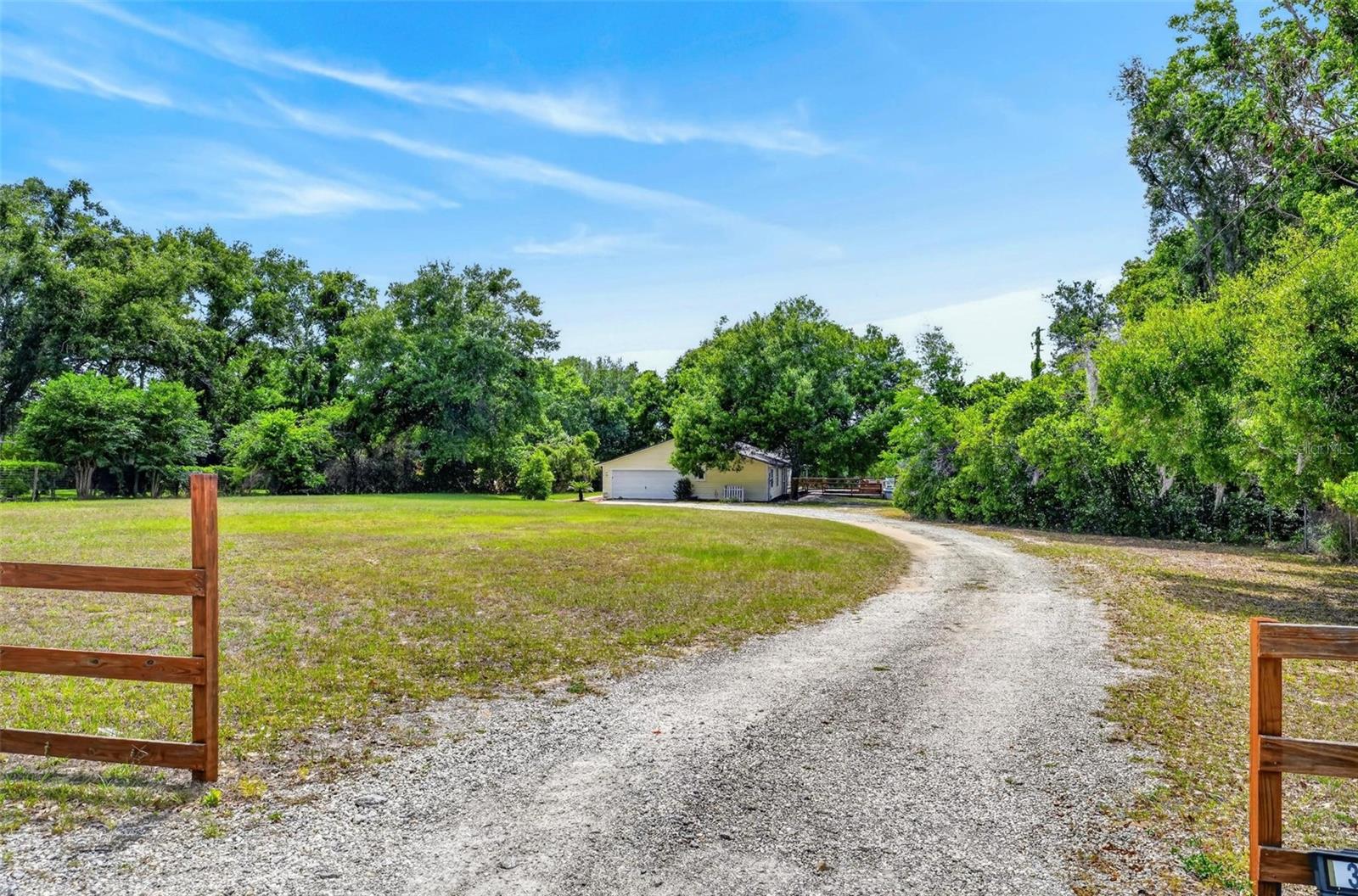 SUNNYSIDE AREA - Residential
