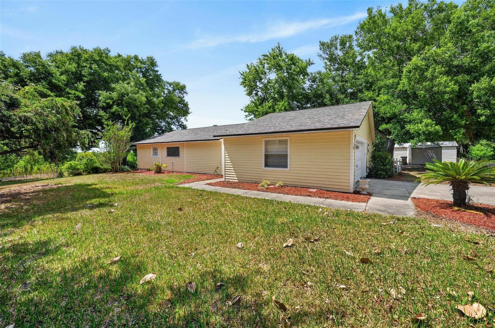 SUNNYSIDE AREA - Residential