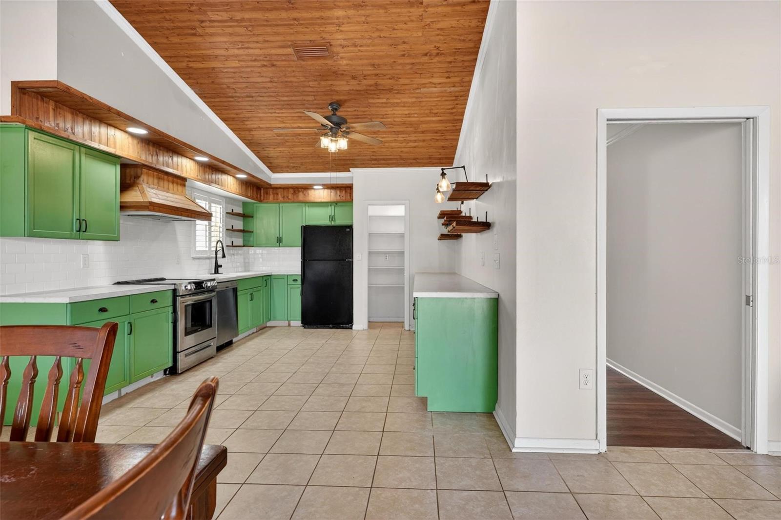 SUNNYSIDE AREA - Residential