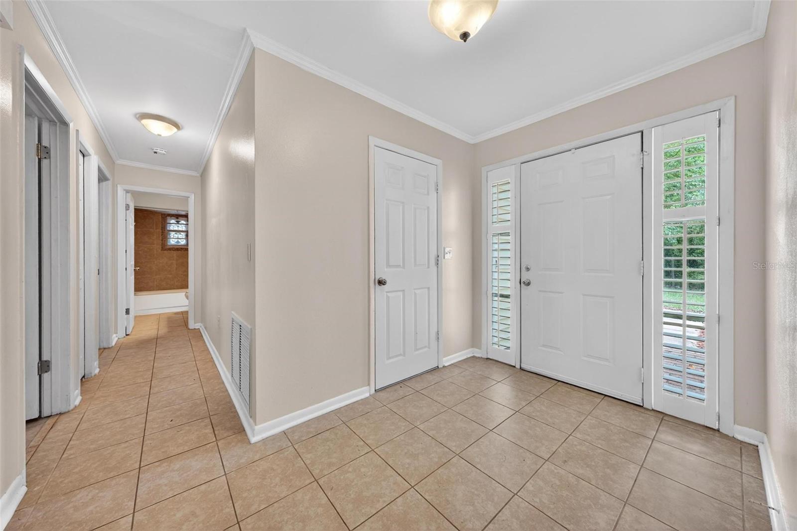 SUNNYSIDE AREA - Residential