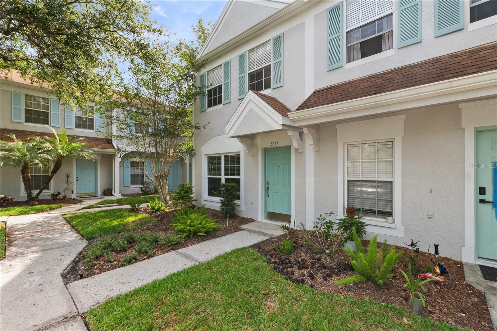 HUNTERS KEY TWNHMS AT NORT - Residential