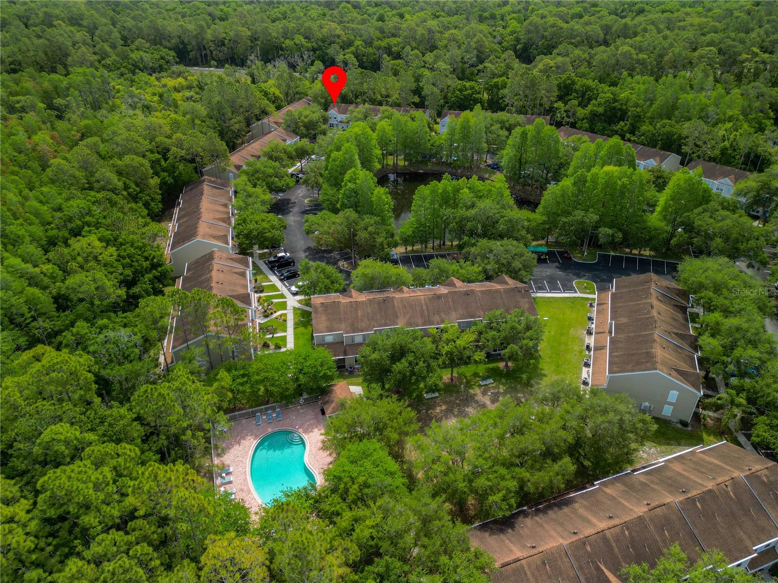 HUNTERS KEY TWNHMS AT NORT - Residential