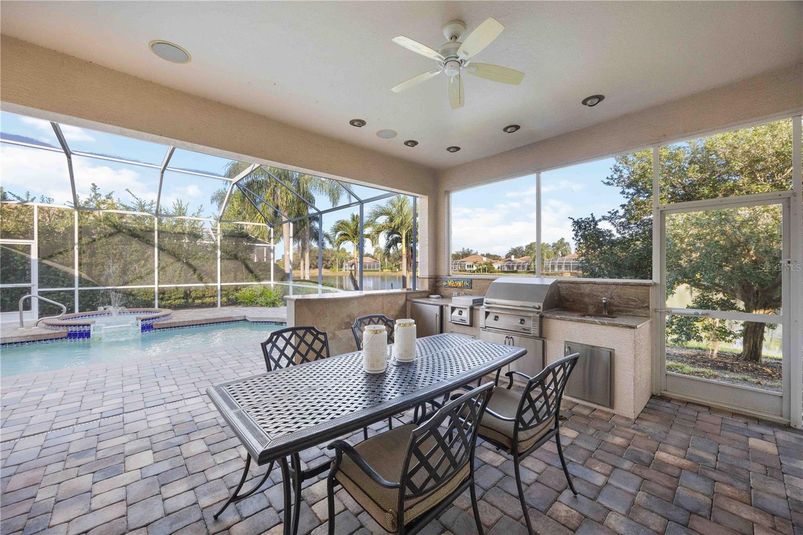 UNIVERSITY PARK - Residential