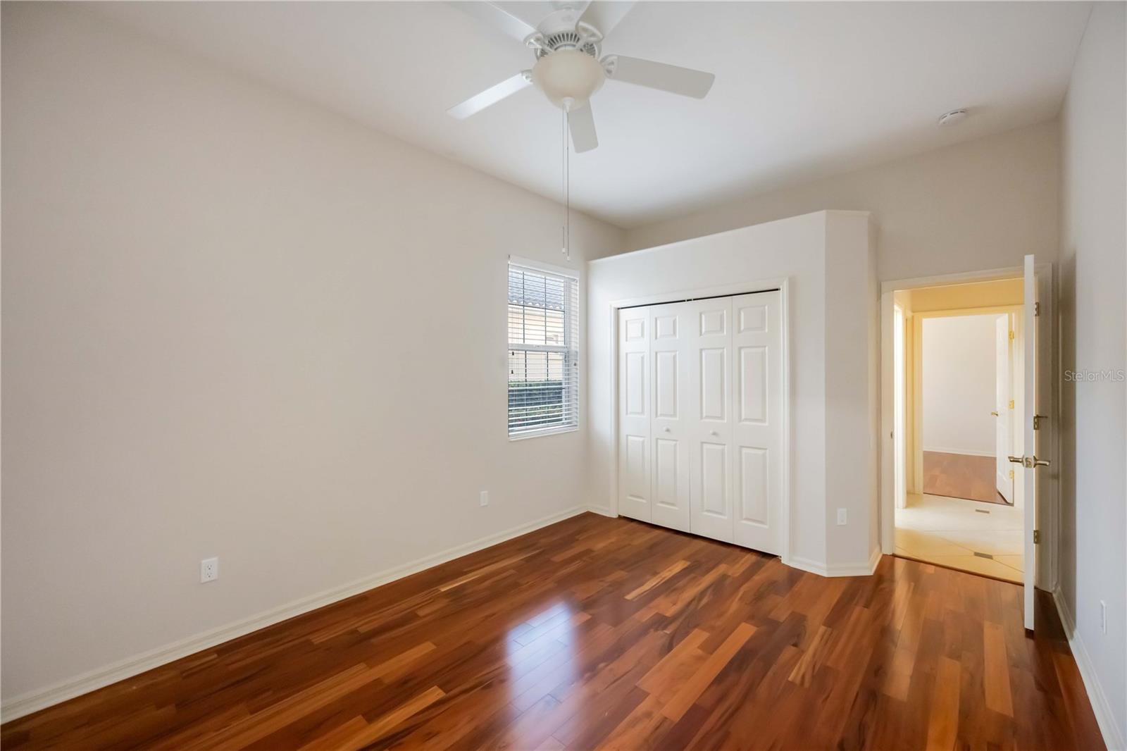 UNIVERSITY PARK - Residential