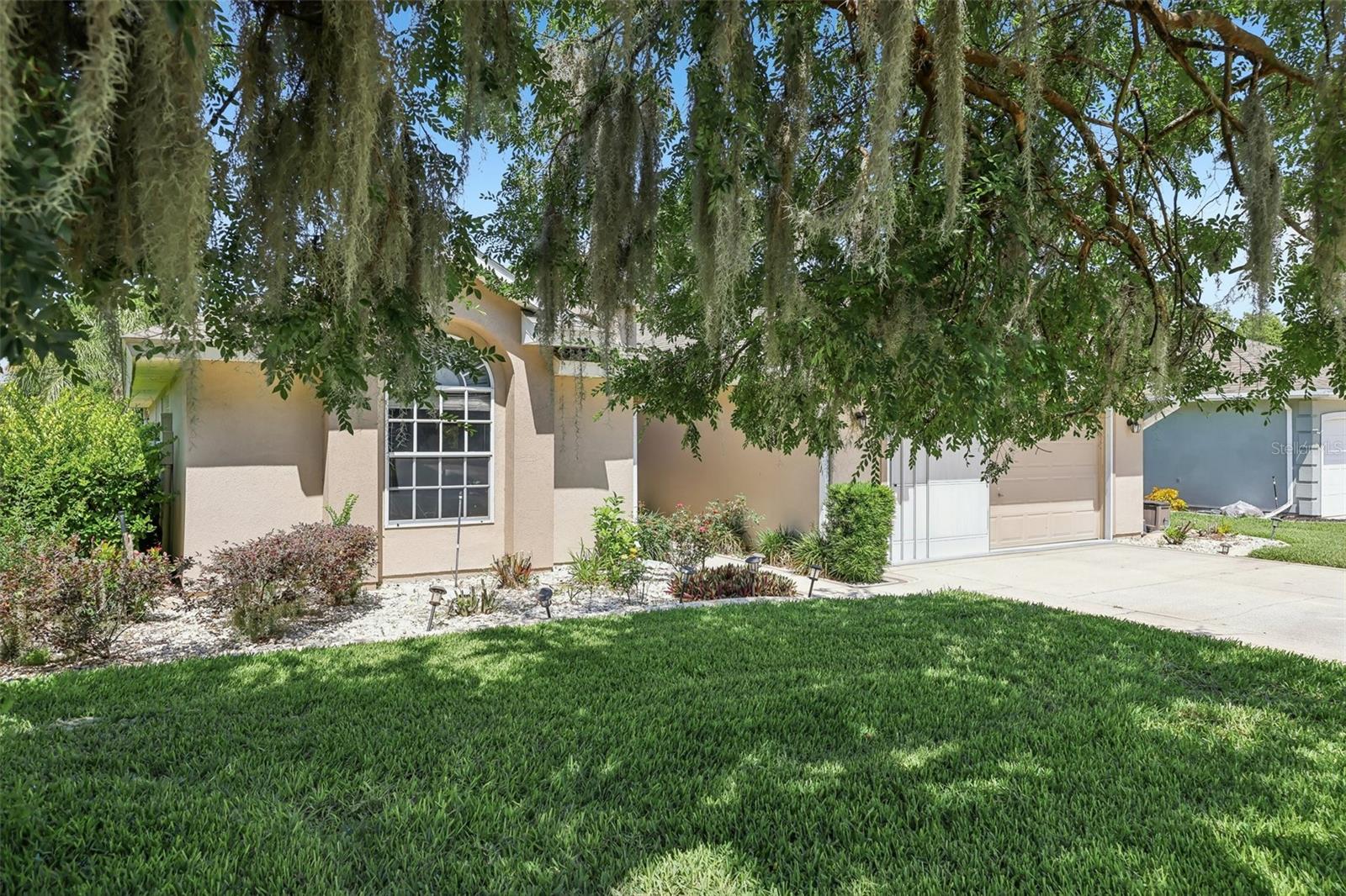 623 JUNIPER WAY