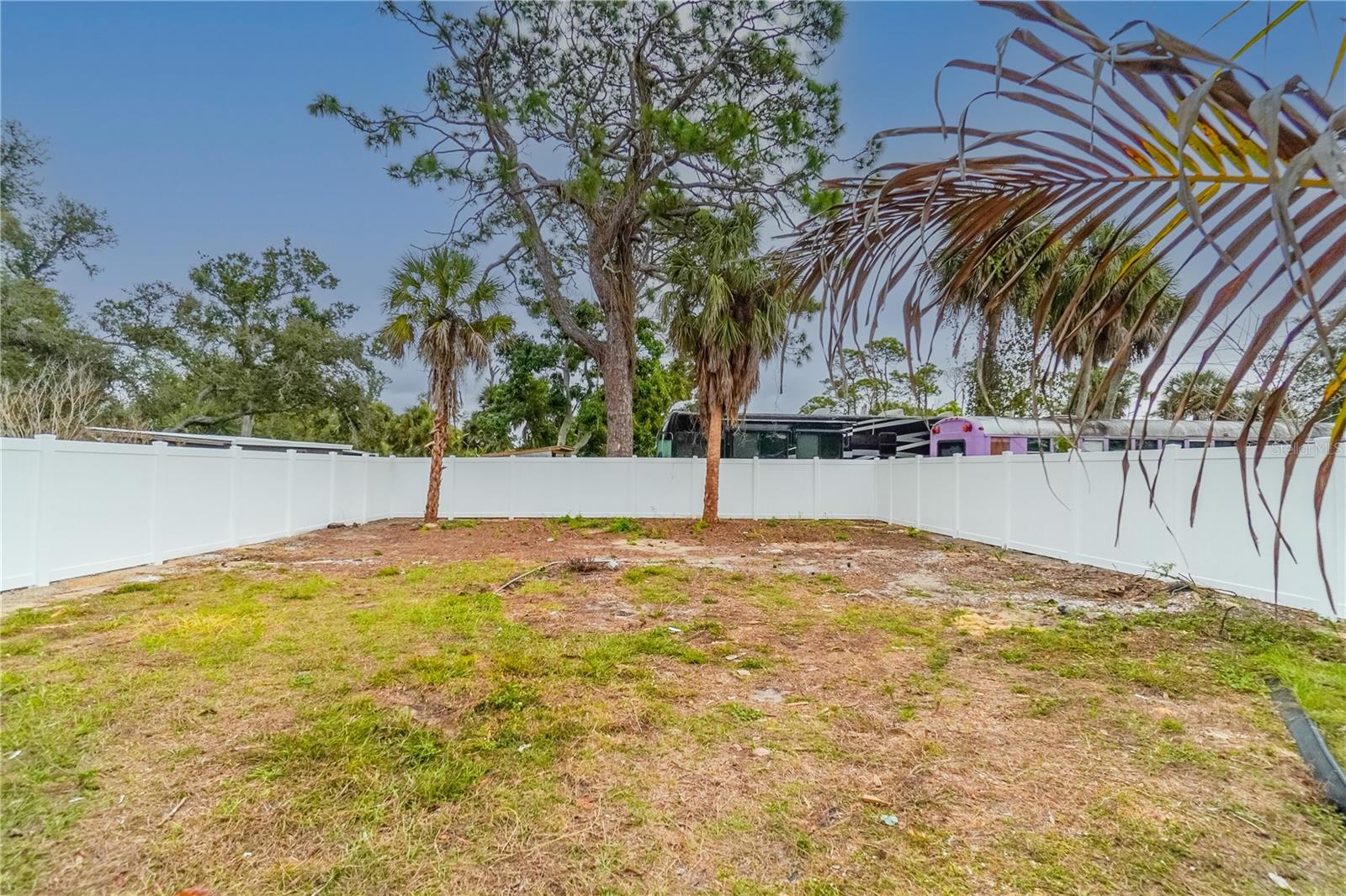 BAY HEIGHTS - Residential