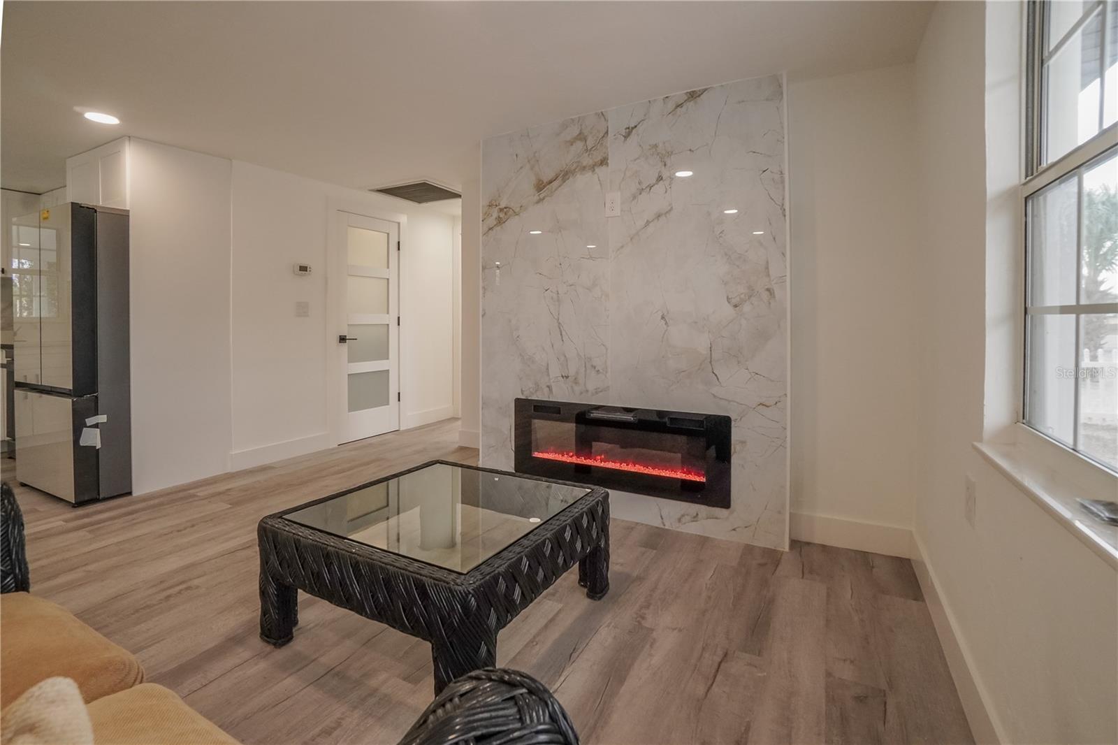 BAY HEIGHTS - Residential