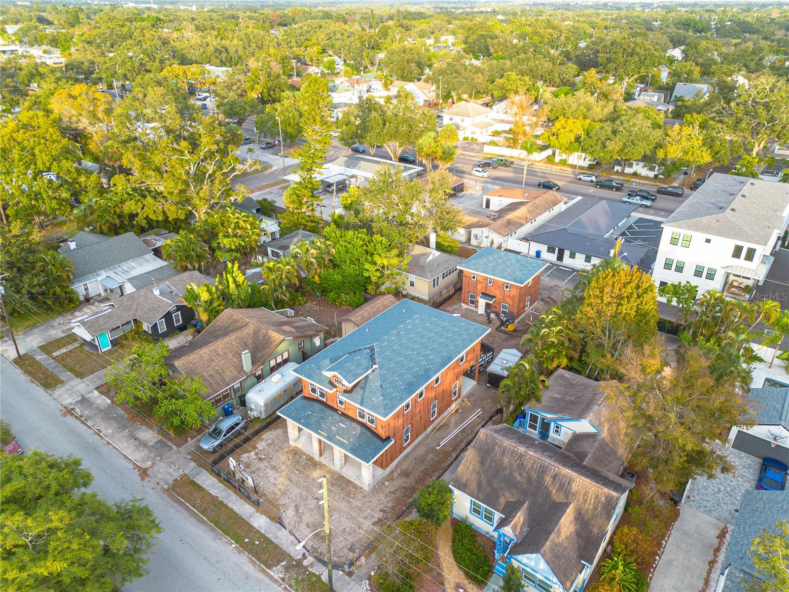OLD KENTUCKY - Residential