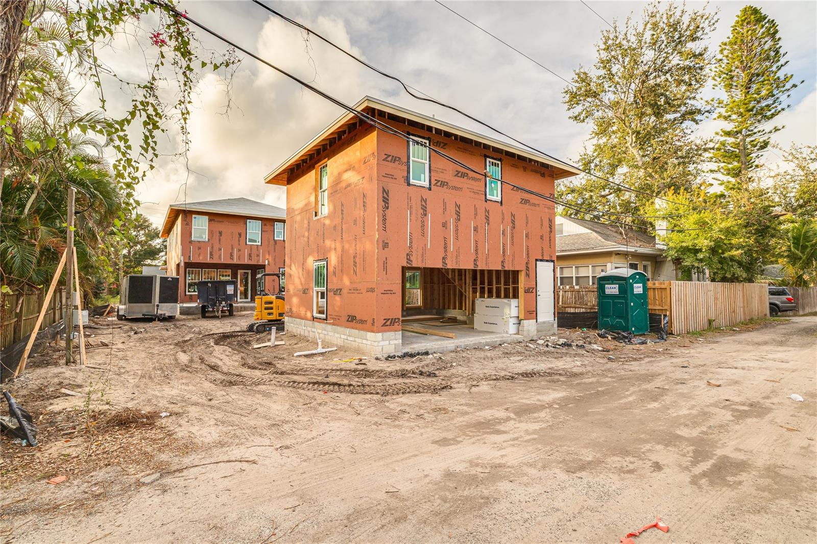 OLD KENTUCKY - Residential