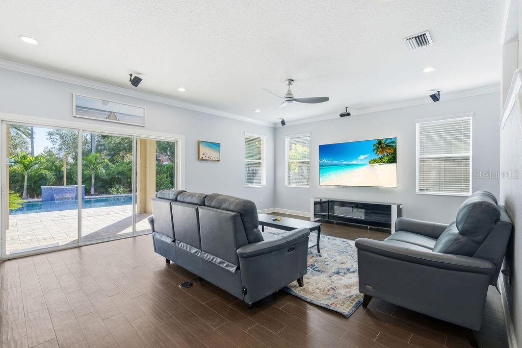 ENCLAVE AT LAKE SEMINOLE - Residential