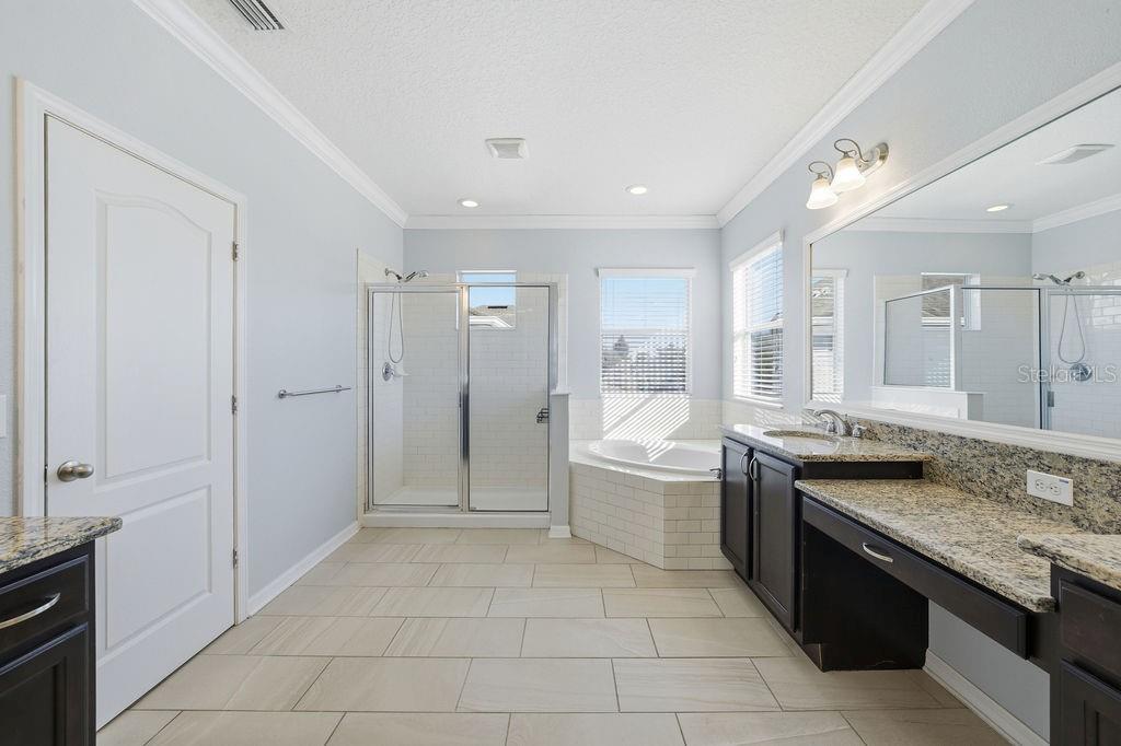 ENCLAVE AT LAKE SEMINOLE - Residential